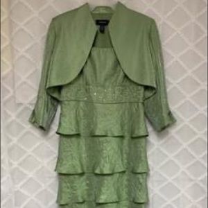 R&M Richards Dress, 8 Talle, Ankle Or Floor Length